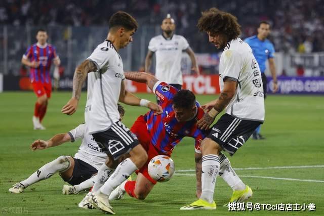 吉伦沃特35+16刘冠岑20+10 山东大胜吉林